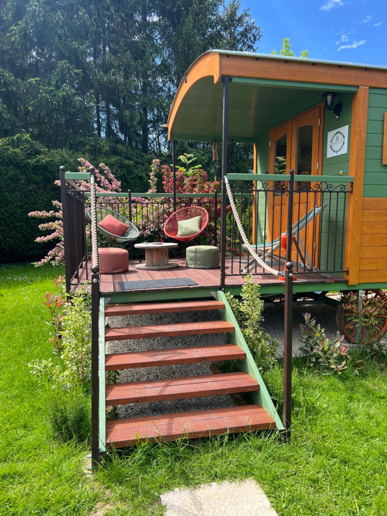 Bed and Breakfast La Roulotte Deluxe De Malpas Quingey Exterior foto