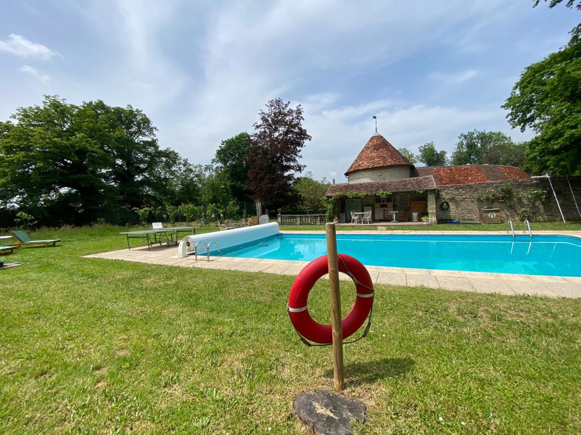 Bed and Breakfast La Roulotte Deluxe De Malpas Quingey Exterior foto