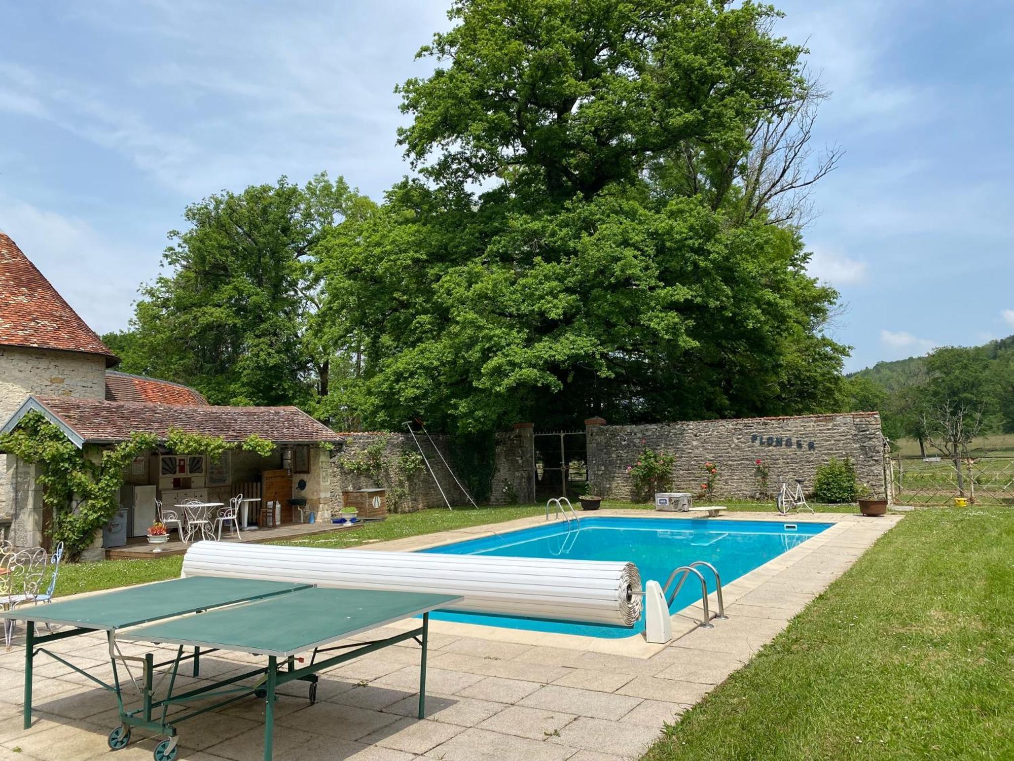Bed and Breakfast La Roulotte Deluxe De Malpas Quingey Exterior foto